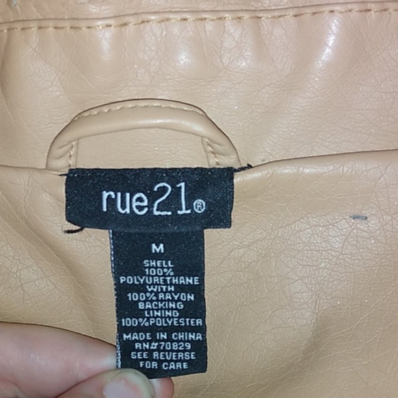 Leather jacket - Picture 2 of 2